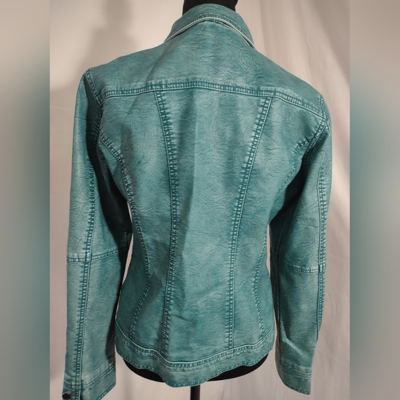 HOW CUTE! Women's Teal Faux Leather Zip Up Jacket Size XS - Picture 2 of 9